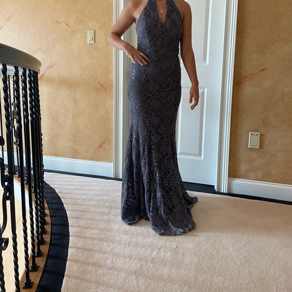 Silver grey long dress. Size 5/6.  Worn once - Picture 2 of 2